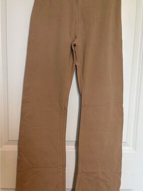 Women's Straight Chino Pants in Tan
